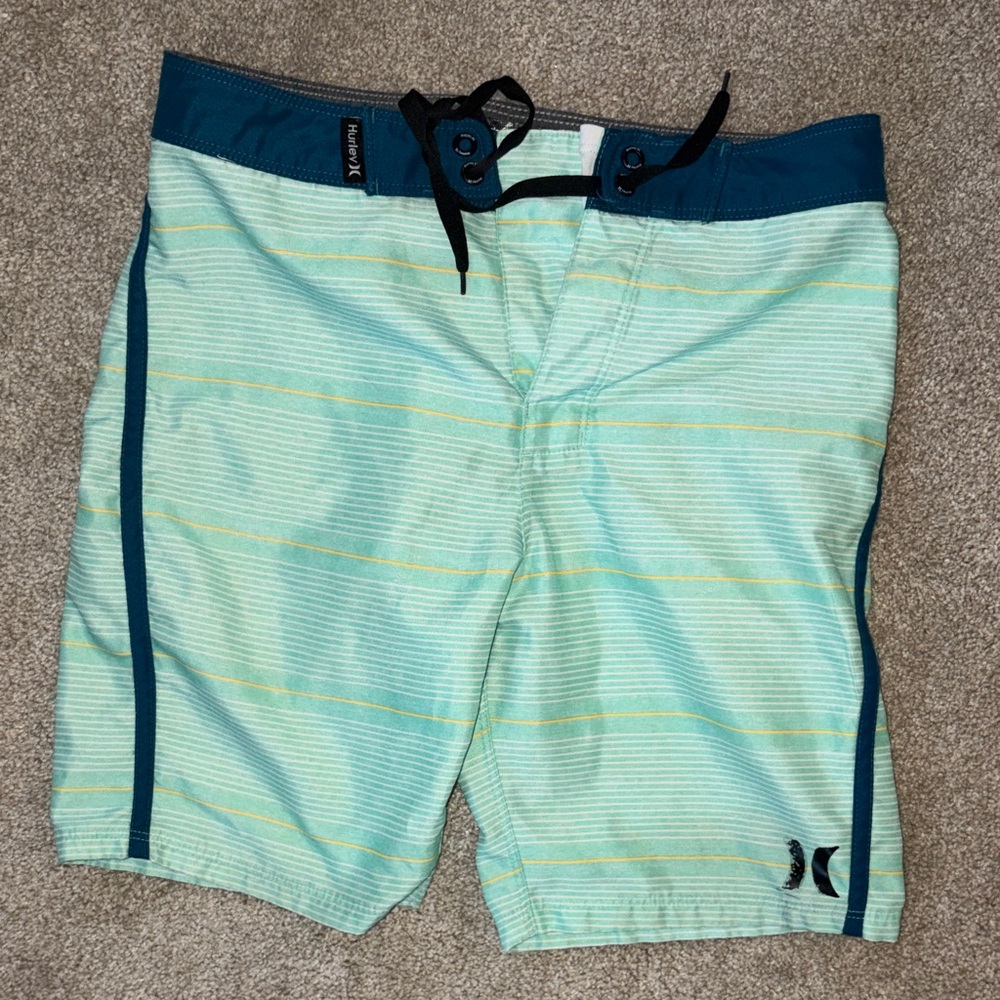 Boys Hurley Board Shorts sz 10